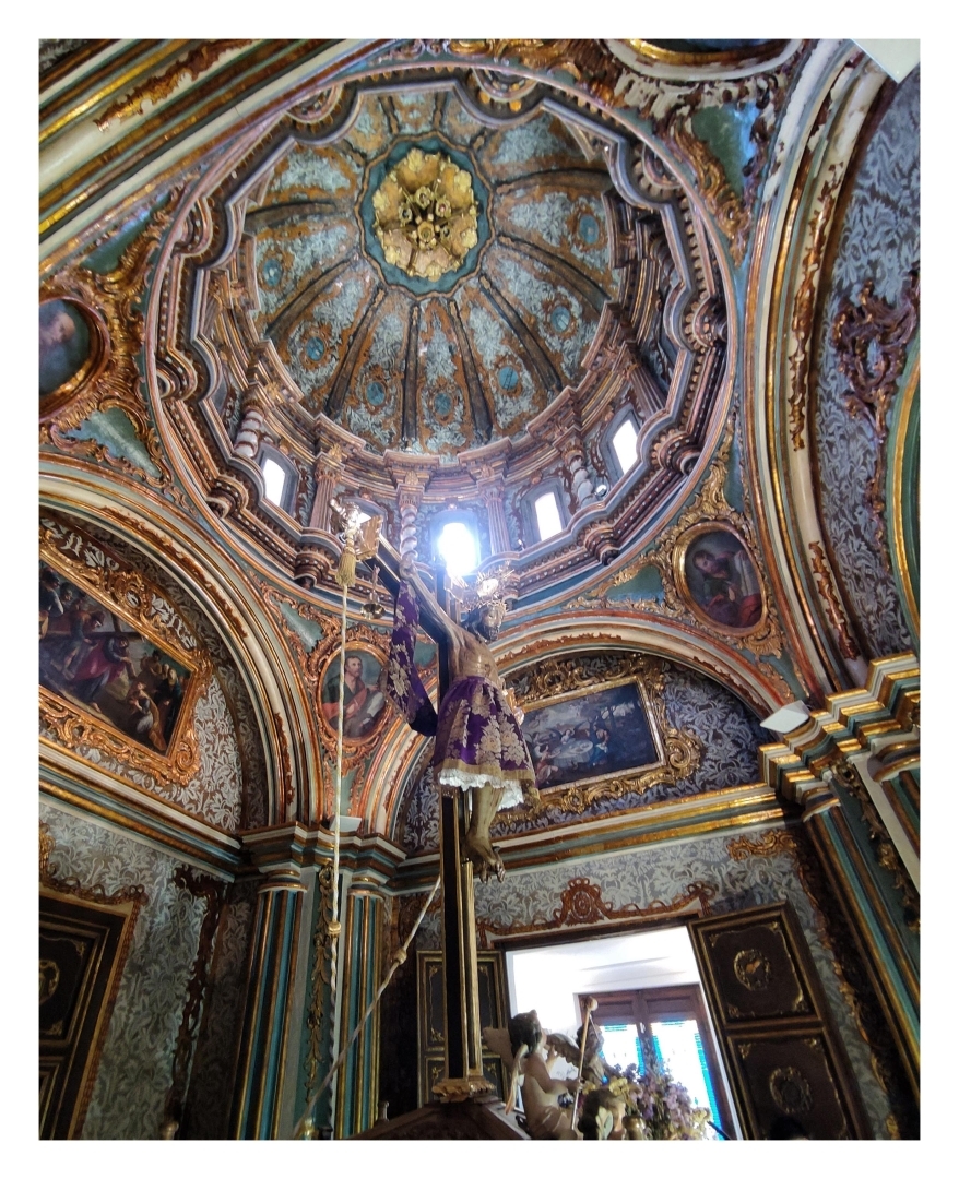 Albacete Ahora Cristo de la Antigua en su camarín. Santuario de Nuestra Señora de la Encarnación.