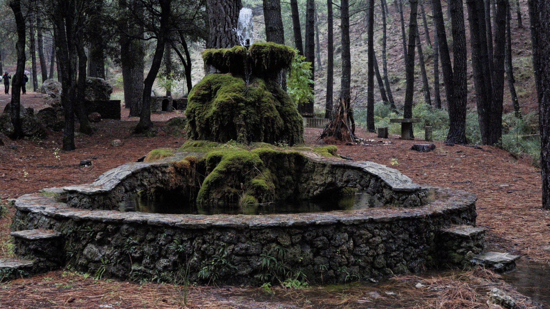 Albacete Ahora Fuente en el nacimiento del río Turruchel